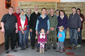 Von ihrer traditionellen Mai-Wanderung ließen sich die Schramberger SPD-Mitglieder auch von der Witterung nicht abhalten