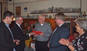 Freude über große Auszeichnung: Torsten Stumpf , Herbert Zinell, Hans Jörg Fahrner, Mirko Witkowski und Renate Much.