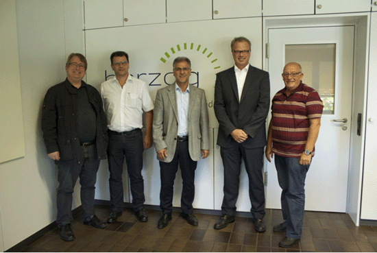 Politik und Wirtschaft im Gespräch: Mirko Witkowski (v.l.), Peter Schondelmaier, Ergun Can, Jörg Steins, Giuseppe Agosta